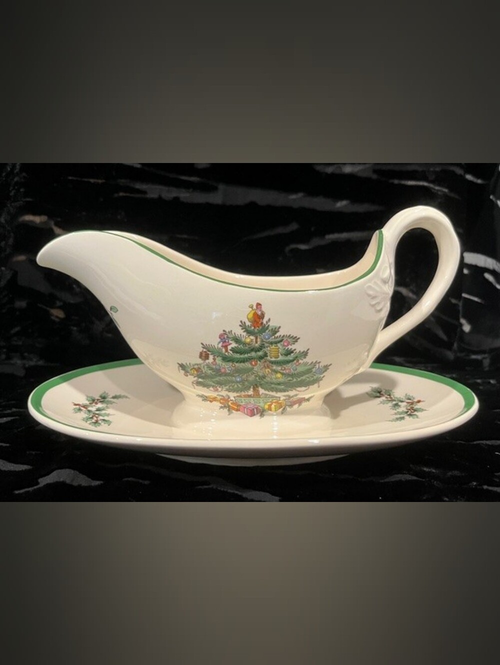 Vintage 1976 Spode Christmas Tree Gravy Boat Attached Stand Made In England EUC